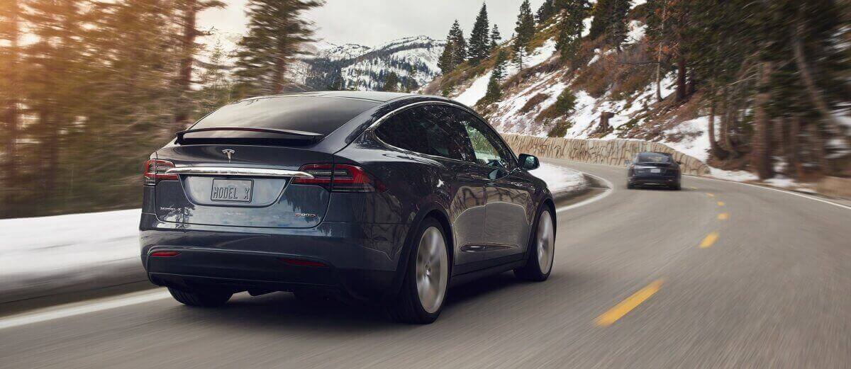 Green Luxury Sedan Galery
